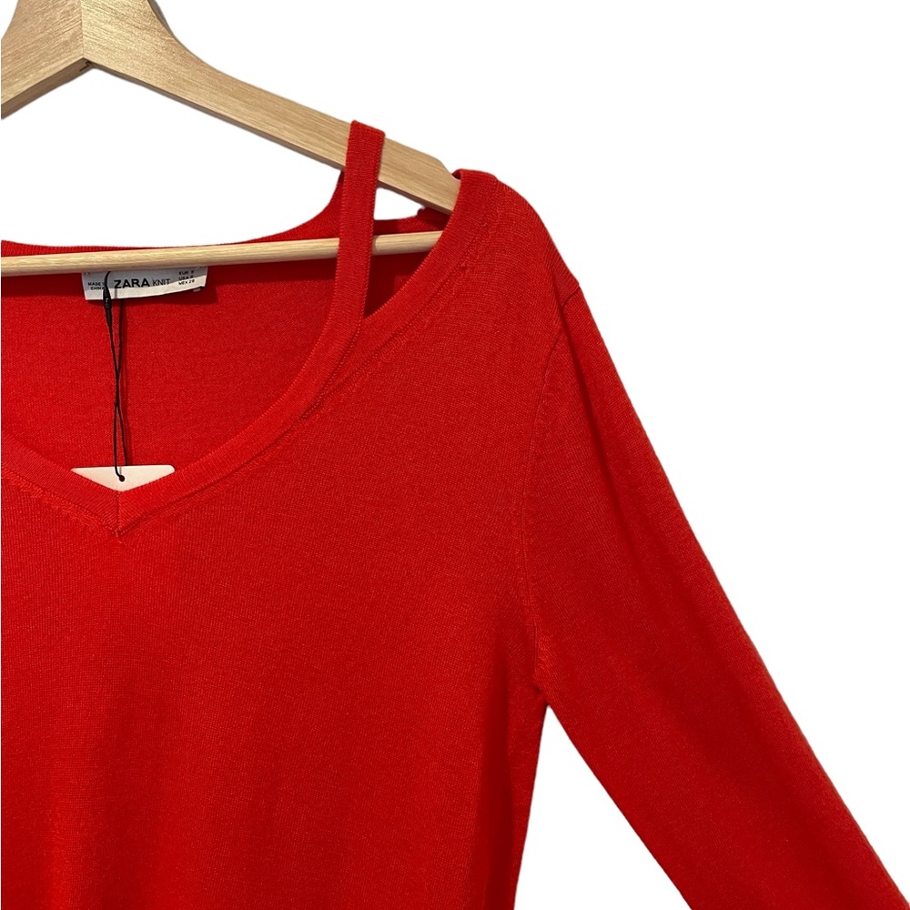 Zara Knit Sweater Red V Neck Shoulder Cutout Size Small